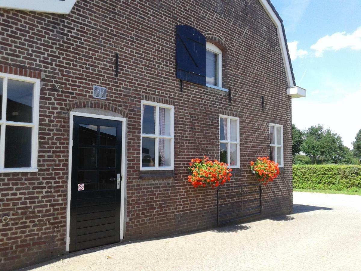 Langs De Maas Bed and Breakfast Boxmeer Esterno foto